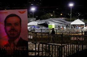 Nueve muertos deja colapso de escenario durante acto de campaña del partido Movimiento Ciudadano en México