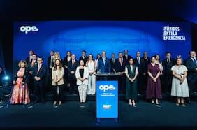 De “Don Quijote de la Mancha” a “Breaking Bad”: películas, libros y series favoritas del gabinete de Kast