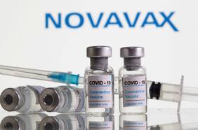 Vacuna Covid-19 de Novavax tiene eficacia superior al 90% en ensayo: laboratorio espera pronto iniciar inoculación masiva