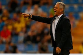 Reinaldo Rueda lo pasa mal en Costa Rica: organización hostiga al DT de Honduras en la previa de trascendental duelo