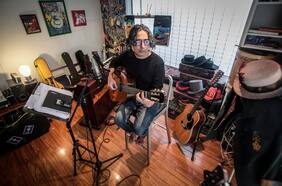 Manuel García, Illapu y Víctor Jara, los más escuchados del “Spotify chileno” al cierre de su primer año