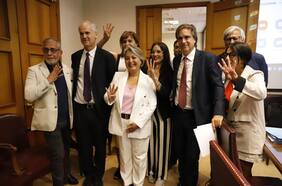 40 horas: gobierno acepta adaptabilidad con jornadas promedio mensual y proyecto avanza a con votos de la oposición