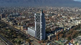 En la hora del adiós: Viaje a los inicios de Telefónica en Chile