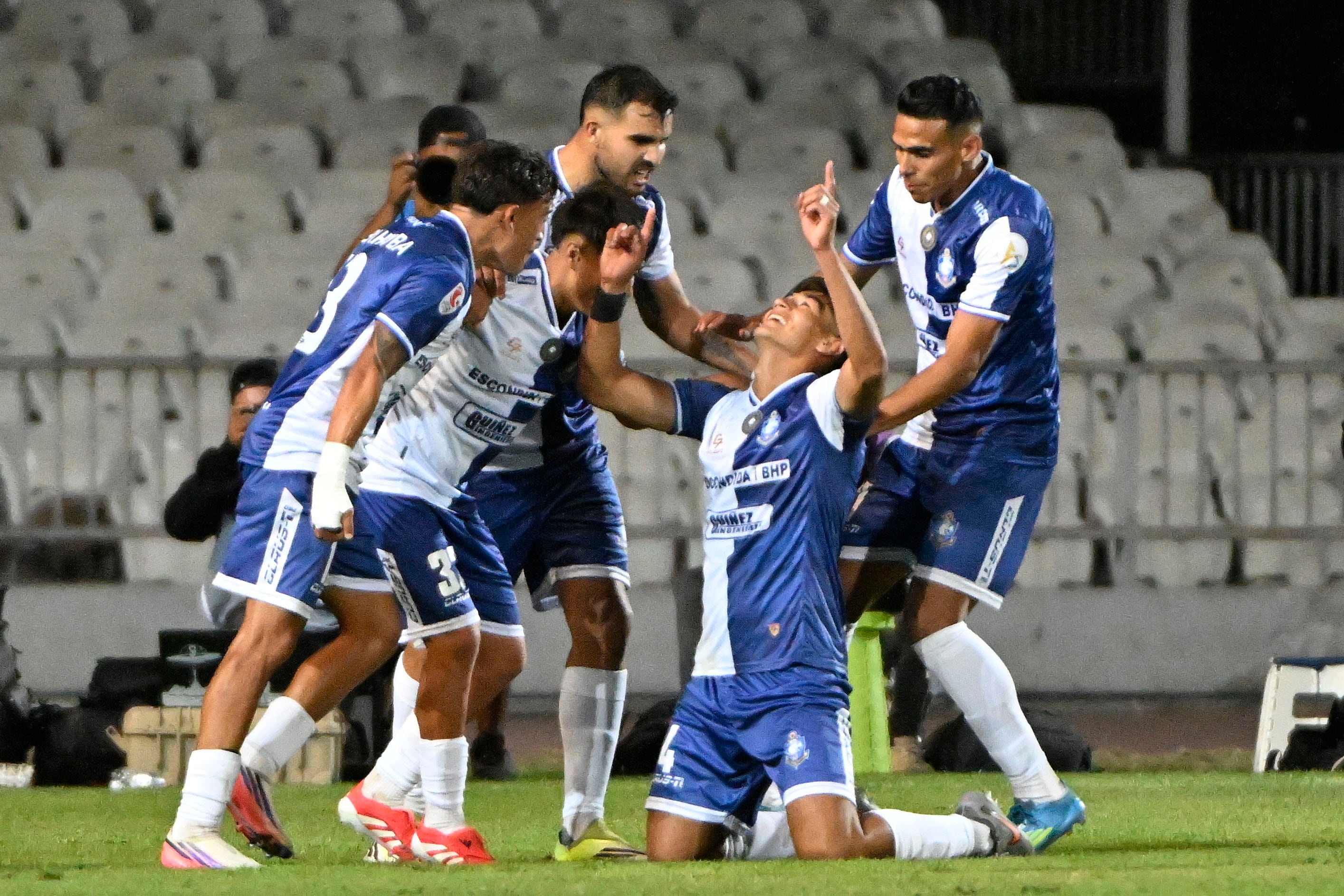 Antofagasta derrotó a la U en la Copa Chile. Foto: Pedro Tapia/Photosport.