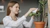 ¿Es cierto que hablarle a nuestras plantas hace que crezcan más sanas? Esto dice la ciencia