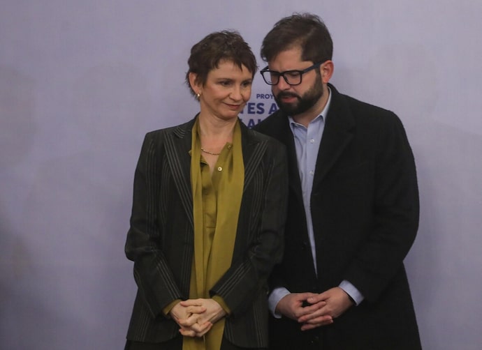 Boric y Tohá invitan a La Moneda a presidentes de Congreso para buscar acuerdo por nuevo “fast track” legislativo - La Tercera