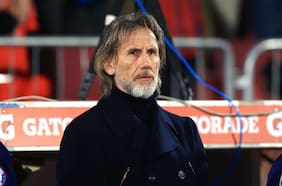 ¿Inventiva o mecanización? El debate sobre el perfil del jugador chileno que dejó Gareca tras la eliminación de la Roja