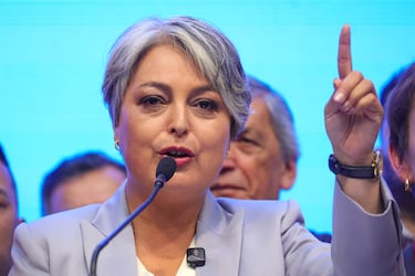 Jeannette Jara urge a la oposición a “reaccionar pronto” y unirse ante el avance de la agenda de Kast