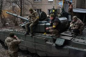 Ucrania afirma que ha destruido varios depósitos de municiones y sistemas antiaéreos rusos