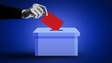 Con el voto obligatorio, ¿cómo se cuentan y distribuyen los votos nulos y blancos?