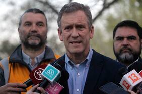 Ministro Muñoz pide disculpas por falla de Metro y descarta falta de mantención