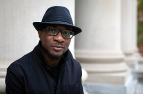 Teju Cole: “Una de las cosas que he aprendido es que los grandes cambios siempre están por venir”
