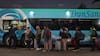 Gobierno proyecta salida de más de 900 mil personas en buses interurbanos y cerca de 400 mil vehículos de la RM este fin de semana largo