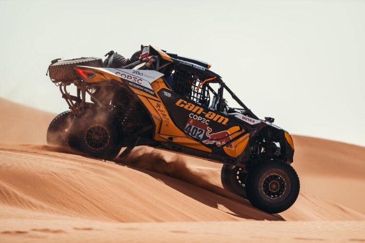 Chileno Chaleco López sufre percance mecánico en el Rally Dakar 2026