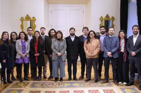 Boric se reúne con directiva del FA para evaluar los desafíos del partido tras las primarias