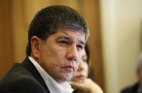 Monsalve acusa ilegalidad de sumario instruido por Tohá y Contraloría toma nueva ronda de declaraciones