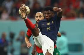 Tchouaméni enfrenta a Griezmann tras sus elogios a Messi: “El mejor del mundo es Mbappé y lo demostrará el próximo domingo”