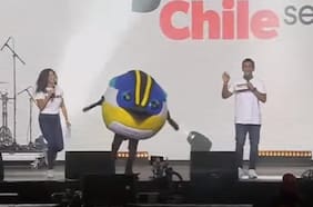 Juntos Chile se levanta: Fiu sorprende y hace bailar al Movistar Arena al ritmo de Cachureos