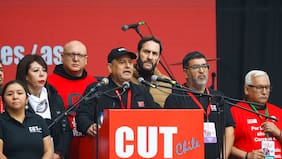 Presidente de la CUT dice que el gobierno de Kast “va en caída libre” en sus tres principales promesas