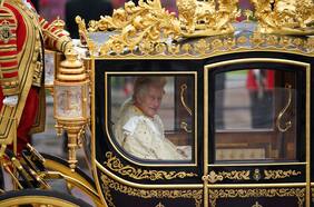 Arranca la procesión de coronación de Carlos III como nuevo rey de Inglaterra