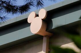 Director ejecutivo de Disney estaría siendo presionado para adquirir una editora de videojuegos