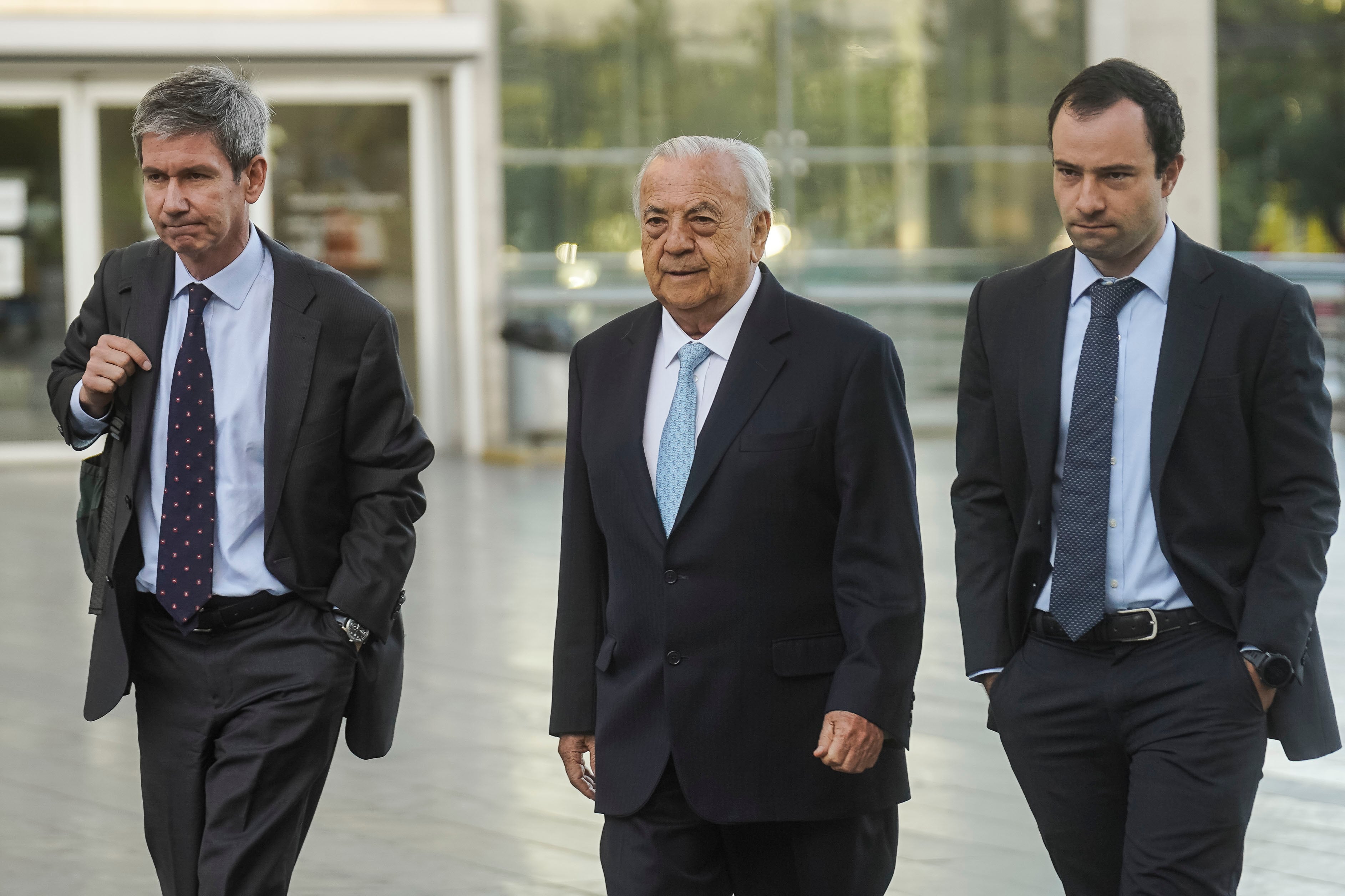 Caso Australis: Tribunal rechaza reabrir investigación penal y deja sin efecto medidas cautelares