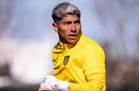 “Perdió una pelota de manera insólita”: Brayan Cortés es centro de las críticas por su último error en la liga uruguaya
