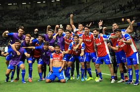 La euforia de la UC luego de la victoria a Cruzeiro en Brasil por Libertadores: “Teníamos claro que veníamos a sumar acá”