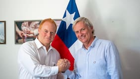 Kast y Rojo Edwards reabren puentes en “La Moneda chica” en medio de definiciones por el futuro gabinete