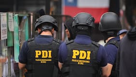 Ministra Steinert encabezó operativo migratorio en La Vega que terminó con 100 fiscalizaciones y tres detenidos