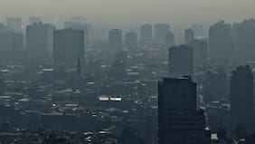 Declaran segunda preemergencia ambiental para este sábado en la RM: revisa la restricción vehicular