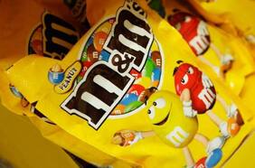 M&M dijo que retirará indefinidamente a sus mascotas, pero su anuncio ha generado dudas