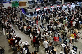 Apagón cibernético: qué se sabe del problema mundial que afecta a bancos, supermercados y aeropuertos