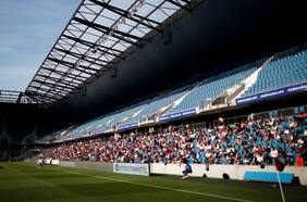 Francia abre las puertas a los hinchas en el fútbol