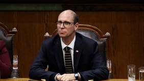 Ministro Arrau y discusión del levantamiento del secreto bancario: “Empezar a abrir esa puerta nos parece algo riesgoso”