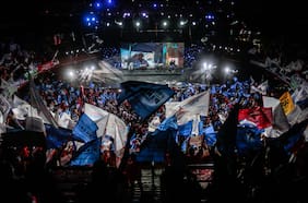 CEP: Mejora en percepción económica antes de elecciones anticipa castigo a coalición gobernante y alternancia en el poder