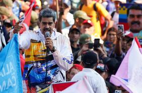 Columna de Nairbis Sibrian Díaz y Manuel Hernández: El ajedrez mediático de los últimos 25 años en Venezuela