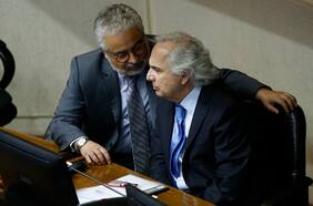 Burgos y alusión a Chadwick en acusación constitucional: “No puede dictarse una sentencia adelantada de que es un pro hombre de la corrupción”