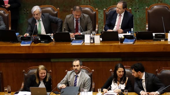 Presupuesto 2026: Cámara lo despacha al Senado, pero rechaza más del 40% de las partidas