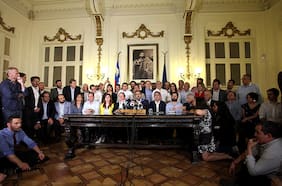 15/N: historia oral de un acuerdo. Capítulo 1: Negociando bajo presión