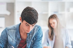 Beneficios y ayudas estudiantiles: ¿Qué financian?