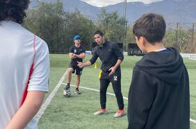 Cristián Álvarez analiza la crisis cruzada: “A la UC le afecta no jugar en San Carlos de Apoquindo; hasta entrena ahí”