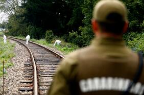 Informan que carabinero herido en Puerto Varas continúa en riesgo vital