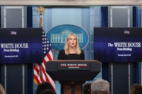 Servicio de inmigración de EE.UU. detiene a mujer con vínculos familiares con la portavoz de la Casa Blanca