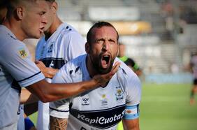 Un lío en Alemán: presidente de Gimnasia dice que al volante que pretende la U “no lo quiere nadie”