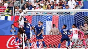 Figura de Francia apunta a sus compañeros tras caer ante Inglaterra: “Hubo comportamientos inaceptables en este partido”