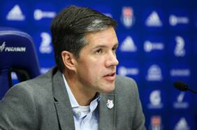 La potente respuesta de Michael Clark a las fuertes críticas de Mauricio Pellegrino contra Azul Azul