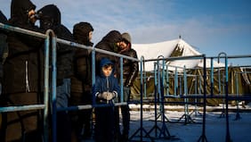 Operaciones de sabotaje rusas en Europa: Advierten que Moscú estaría enviando migrantes a través de túneles