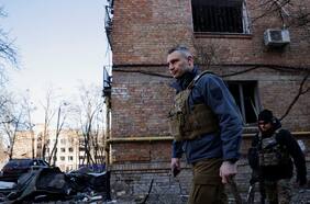 Alcalde de Kiev advierte que la ciudad “sigue siendo un objetivo” para Putin por ser el “corazón” de Ucrania