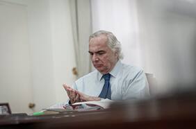 Caso Catrillanca: Hoy declara el exministro del Interior Andrés Chadwick en calidad de testigo